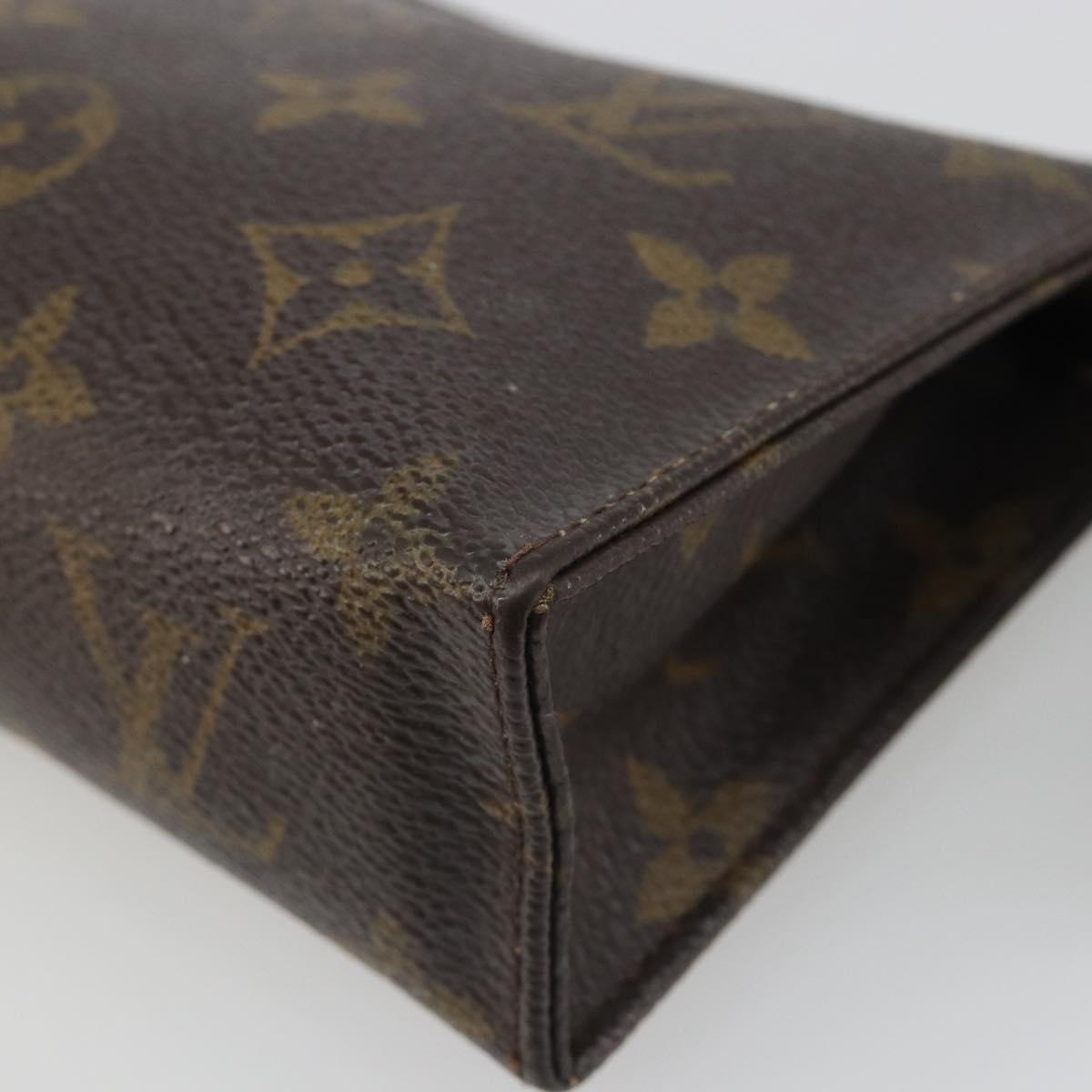 LOUIS VUITTON Monogram Poche Toilette 15 Pouch M47546 LV Auth mr2625
