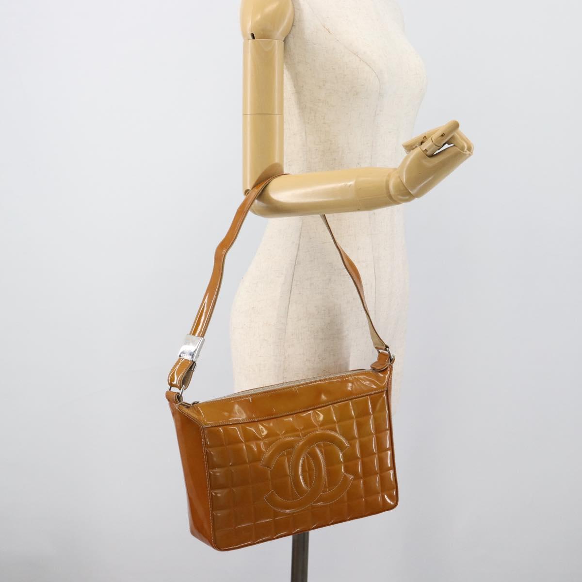 CHANEL Choco Bar Line Shoulder Bag Patent Leather Brown Silver CC Auth mr2768