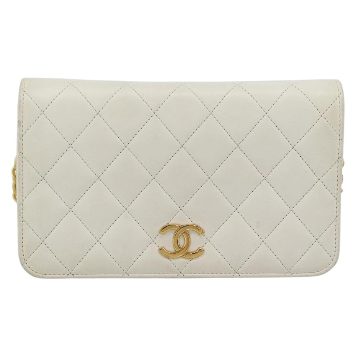 CHANEL Matelasse Chain Shoulder Bag Leather White Gold CC Auth mr2797