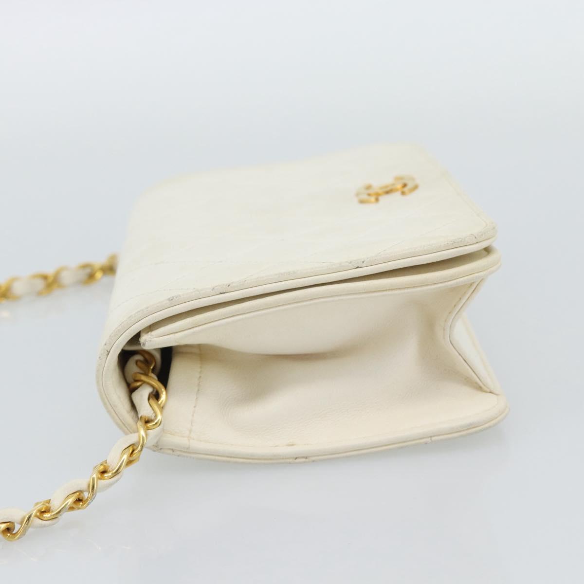 CHANEL Matelasse Chain Shoulder Bag Leather White Gold CC Auth mr2797
