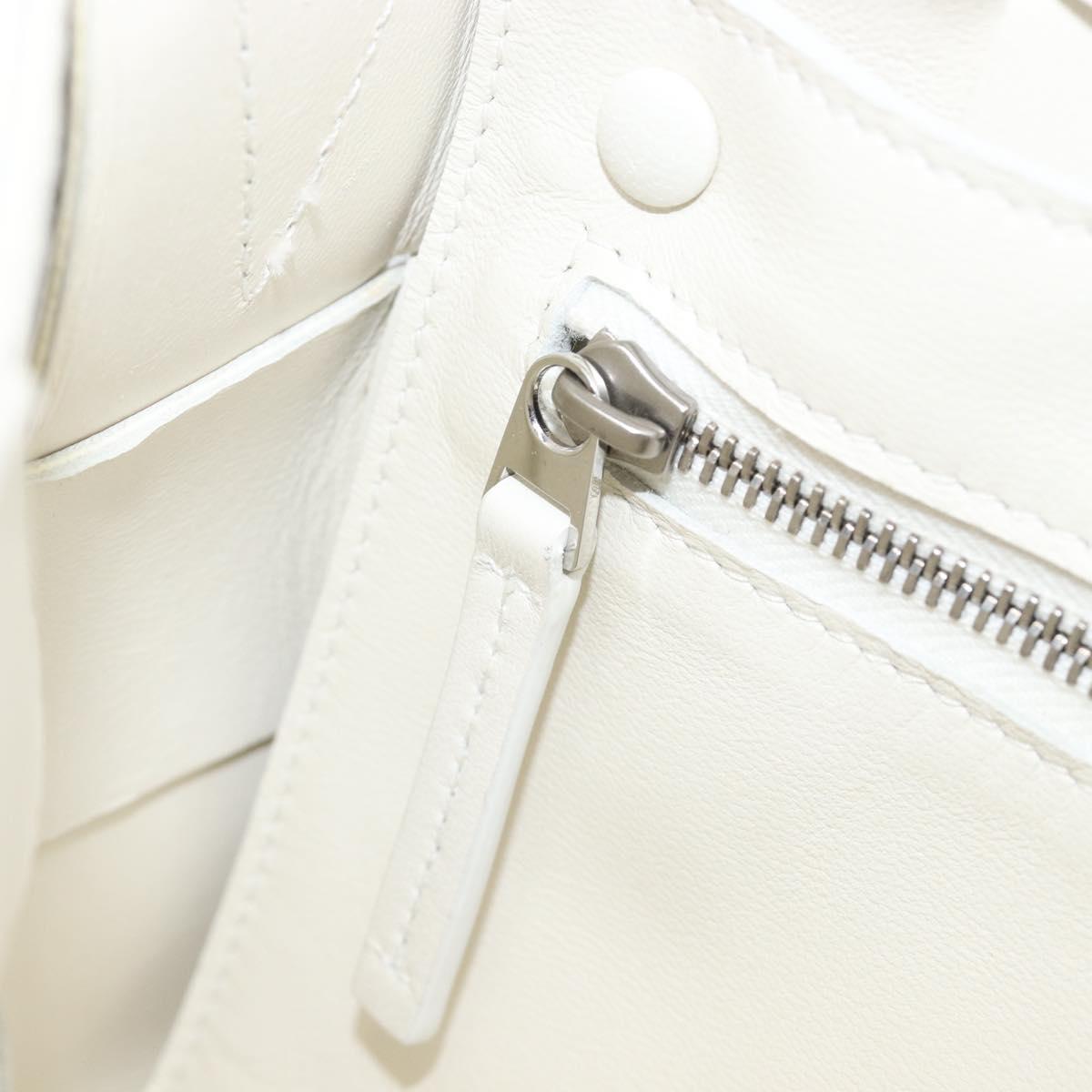 BOTTEGA VENETA MAXI INTRECCIATO Cassette Bag Leather White Silver Auth mr2874V