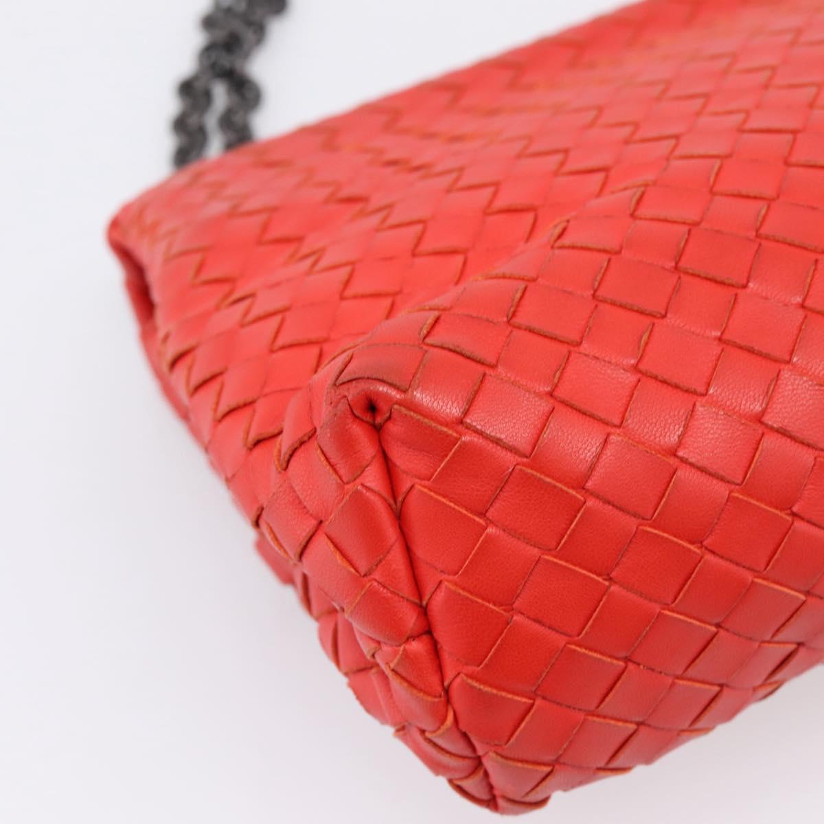 Bottega Veneta INTRECCIATO Chain Shoulder Bag Leather Red Auth mr2950A