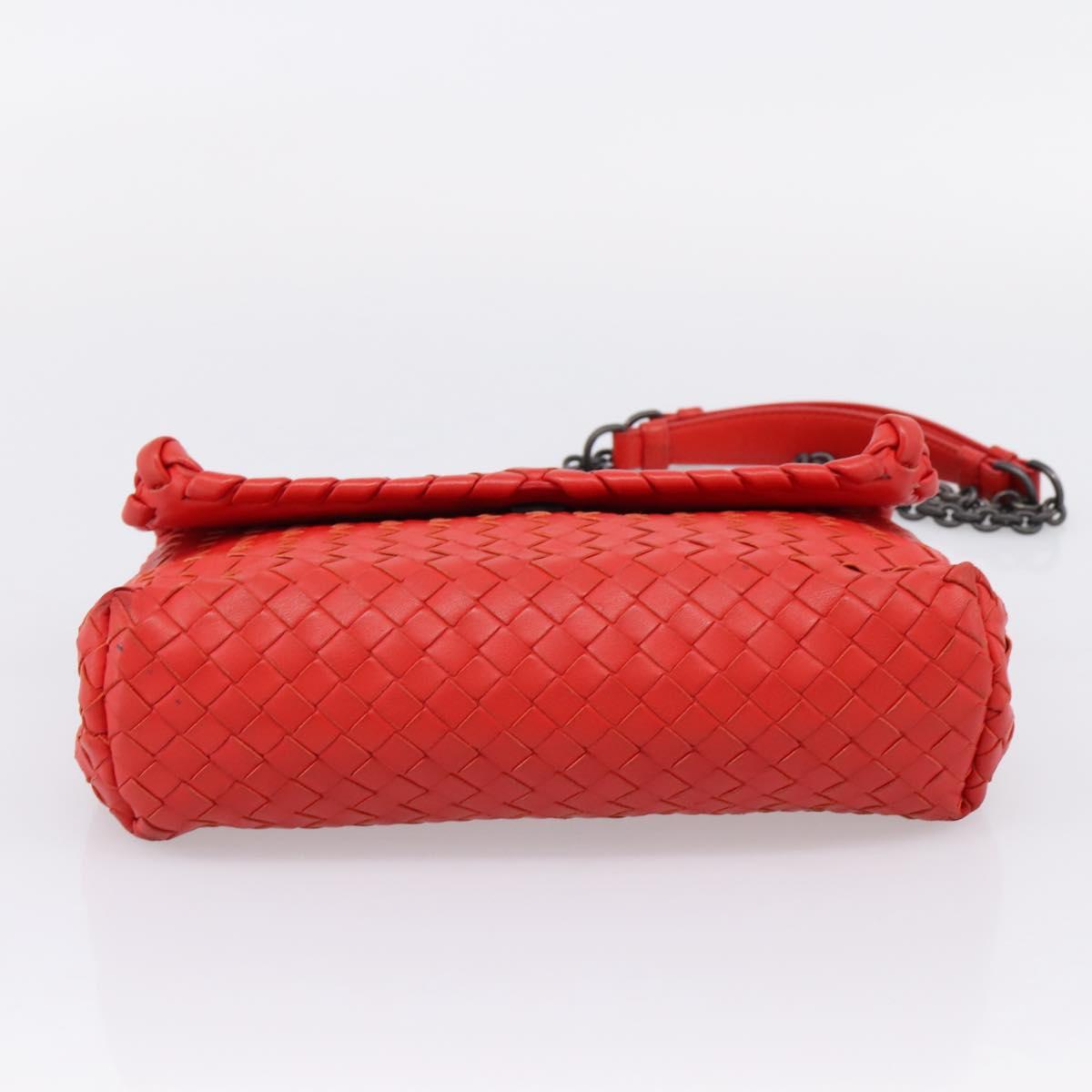 Bottega Veneta INTRECCIATO Chain Shoulder Bag Leather Red Auth mr2950A