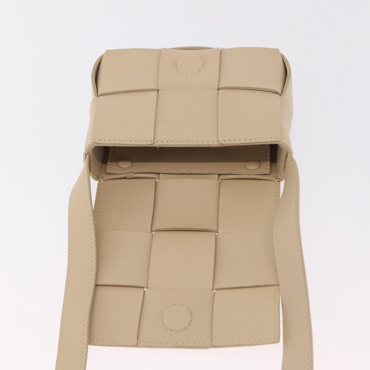 BOTTEGA VENETA MAXI INTRECCIATO Candy Cassette Bag Leather Beige Auth mr2981A
