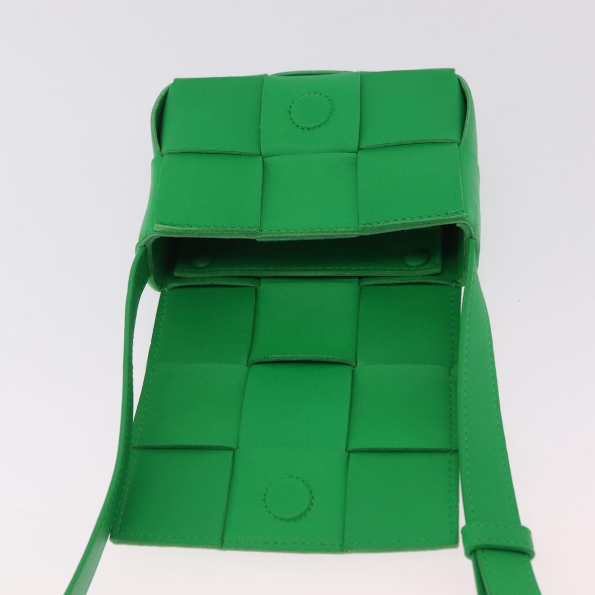 BOTTEGA VENETA MAXI INTRECCIATO Candy Cassette Bag Leather Green Auth mr3056A