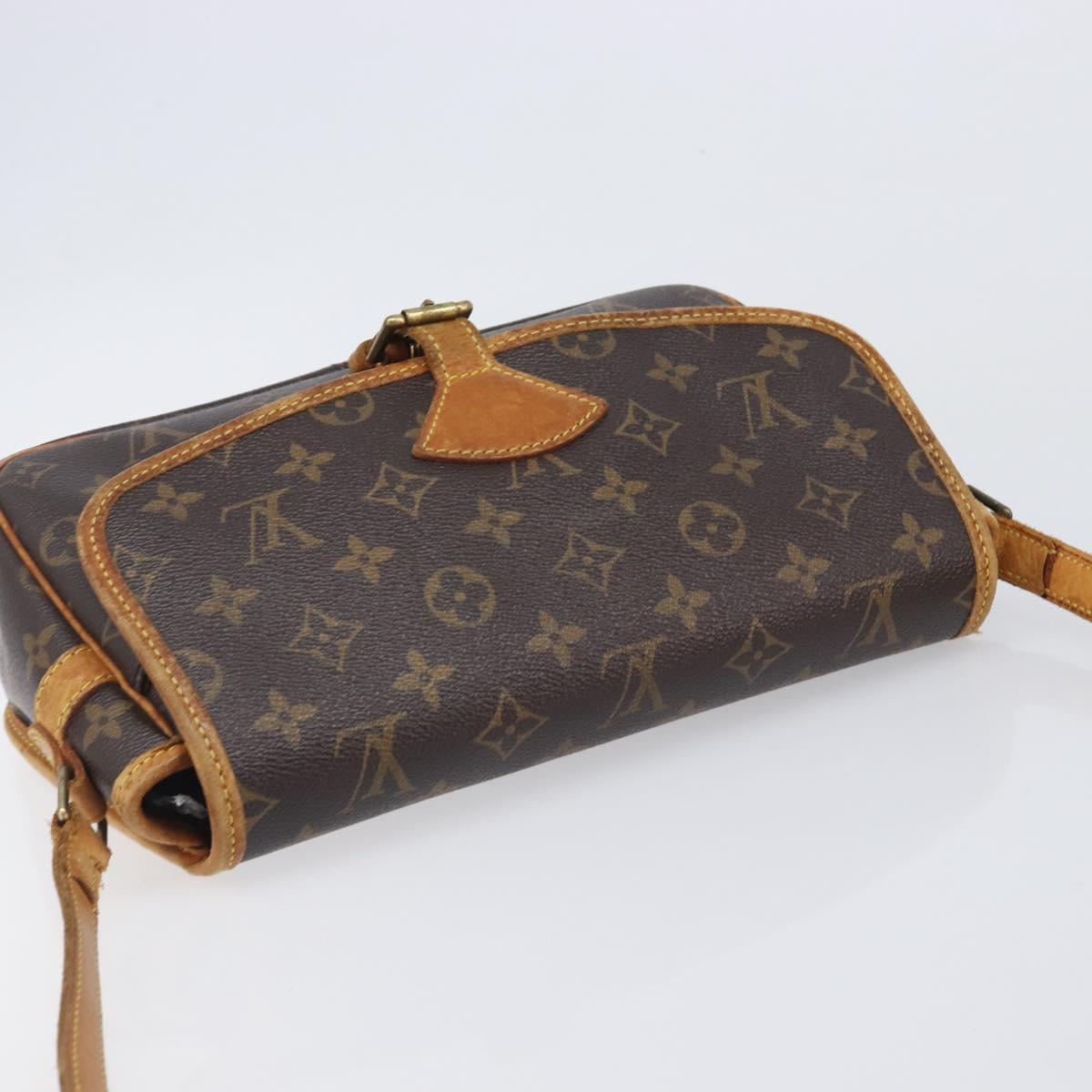 LOUIS VUITTON Monogram Sologne Shoulder Bag M42250 LV Auth mr3083