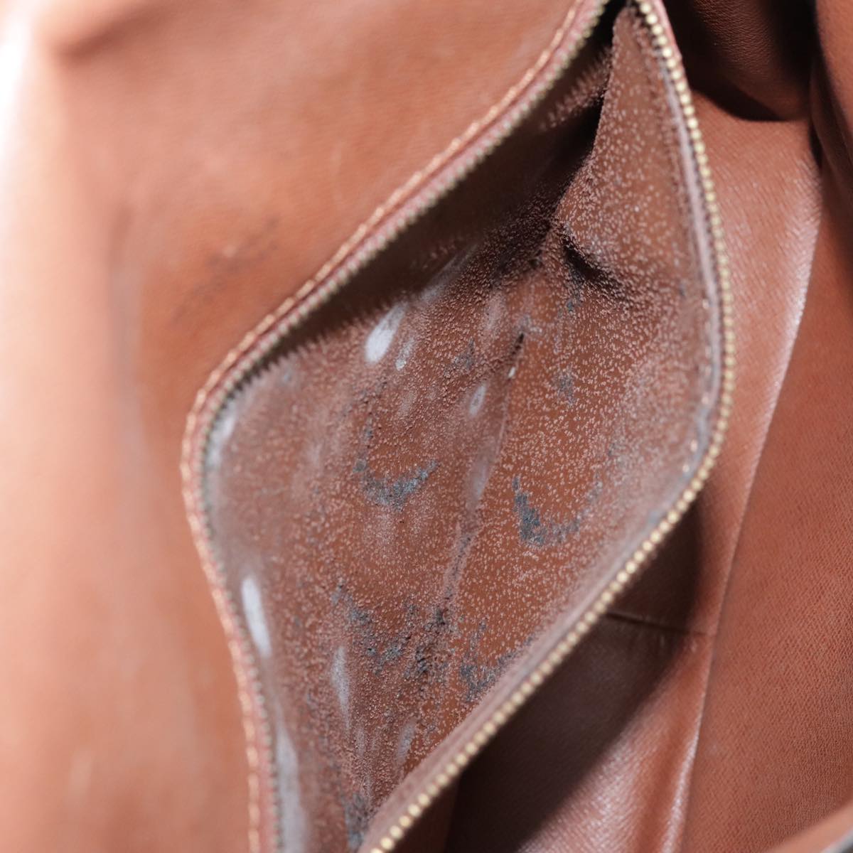 LOUIS VUITTON Monogram Saint Cloud GM Shoulder Bag M51242 LV Auth mr851