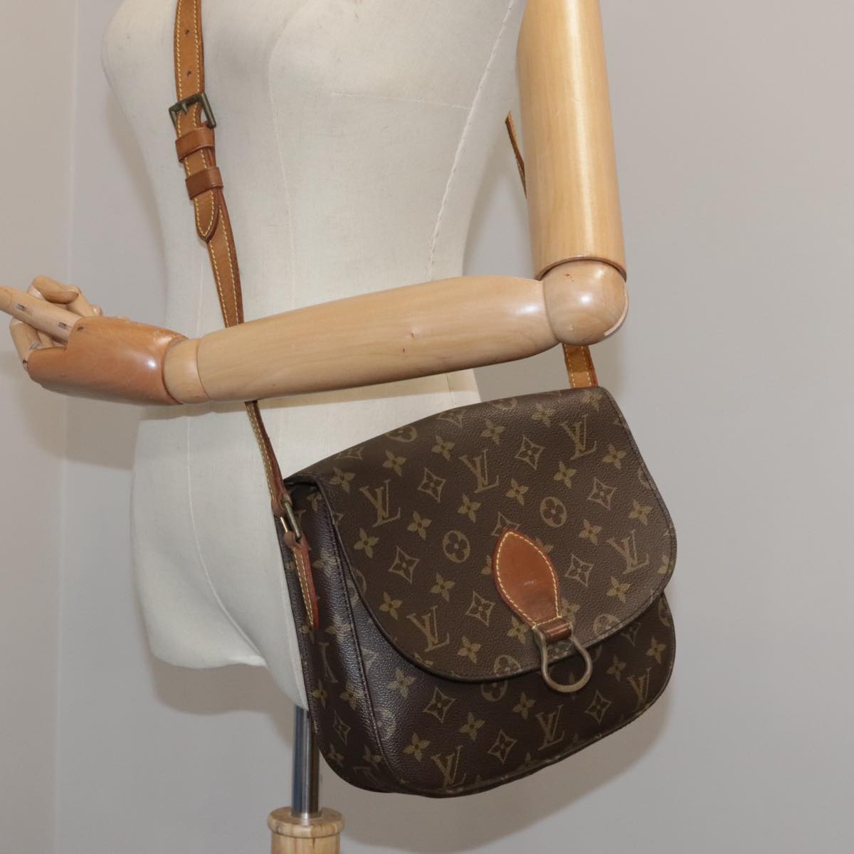 LOUIS VUITTON Monogram Saint Cloud GM Shoulder Bag M51242 LV Auth mr851