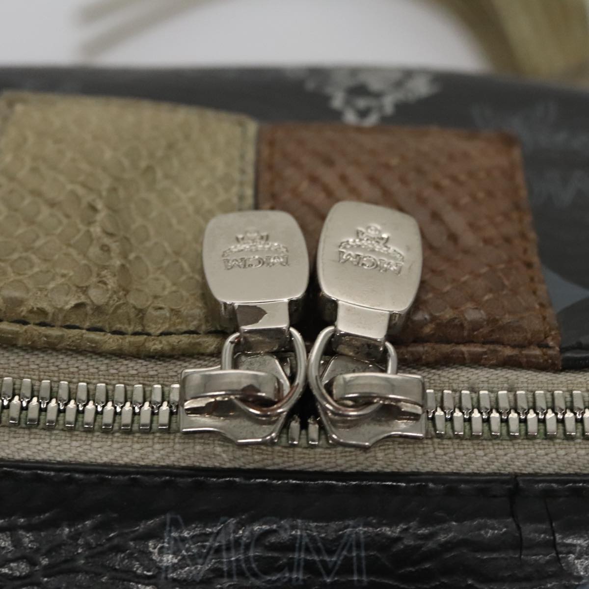 MCM Vicetos Logogram Hand Bag PVC Black Auth mr914