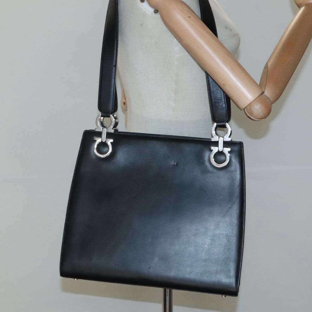 Salvatore Ferragamo Gancini Shoulder Bag Leather Black Silver Auth MX070