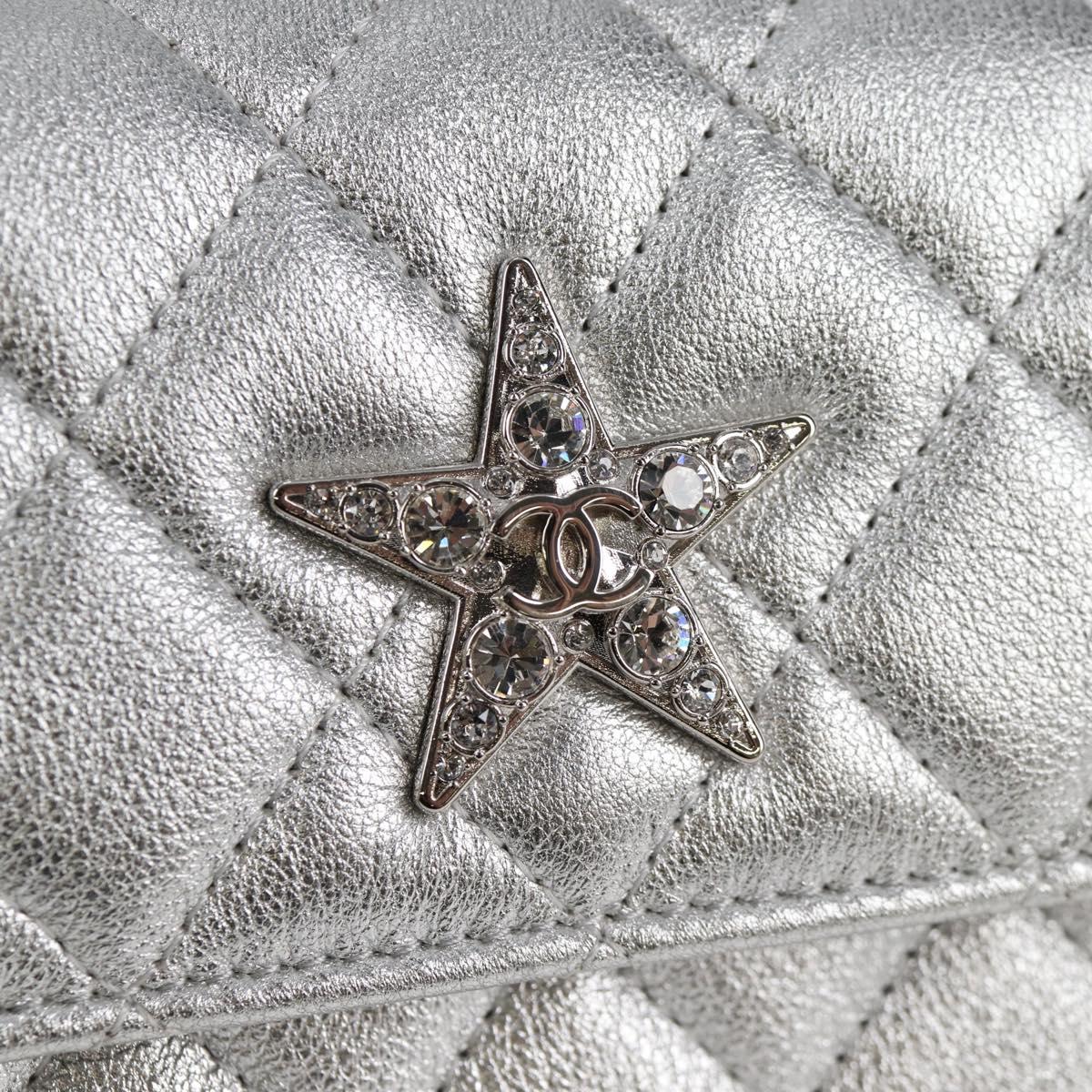 CHANEL Matelasse Chain Shoulder Bag Leather Silver CC Auth MX400AM