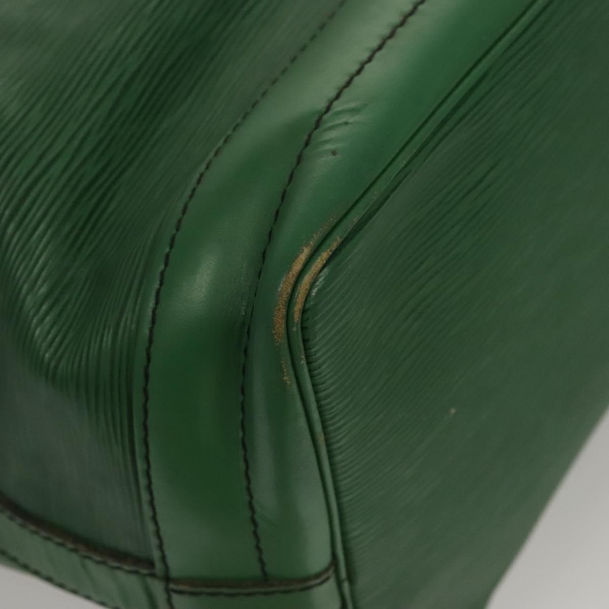 LOUIS VUITTON Epi Noe Shoulder Bag Green M44004 LV Auth MY449