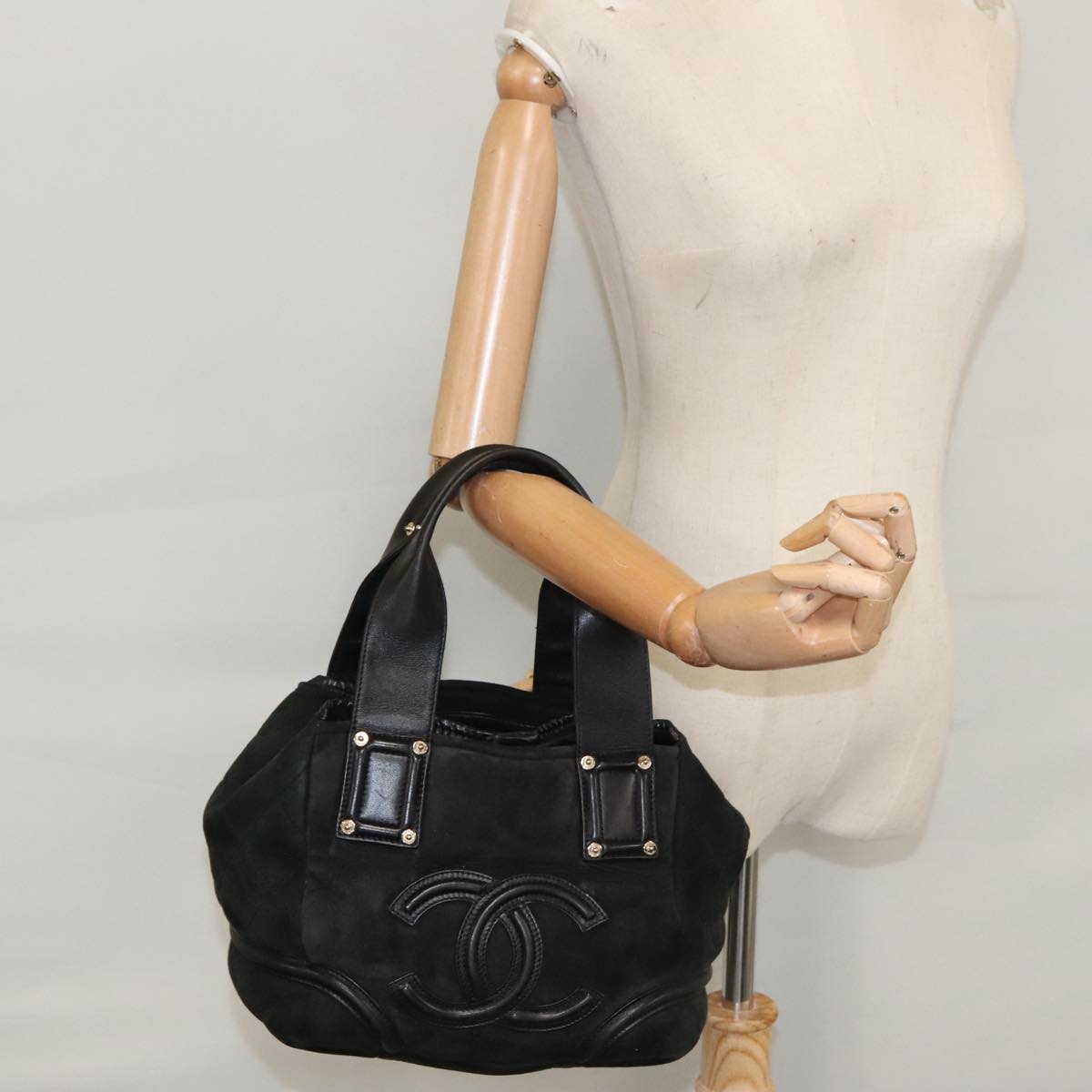 CHANEL Hand Bag Mouton Black CC Auth PP007