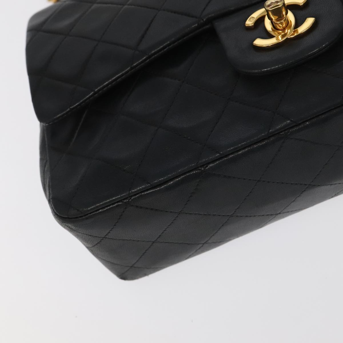 CHANEL Chain Matelasse 25 Shoulder Bag Lamb Skin Black Gold CC Auth PP032AV