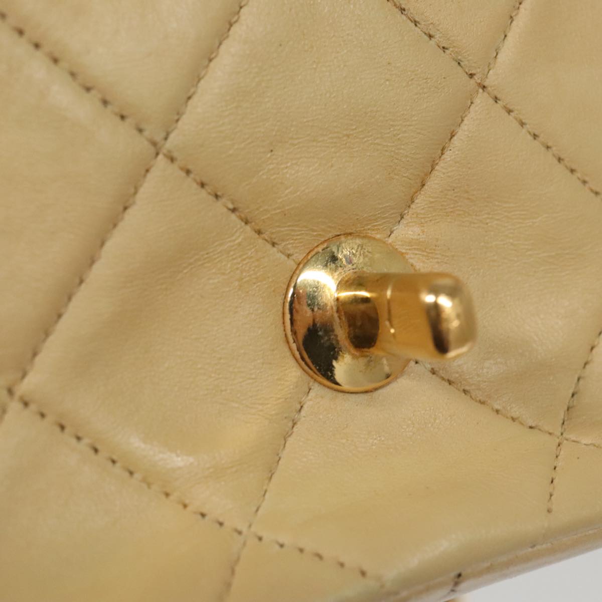 CHANEL Diana 25 Chain Shoulder Bag Lamb Skin Beige Gold CC Auth PP039