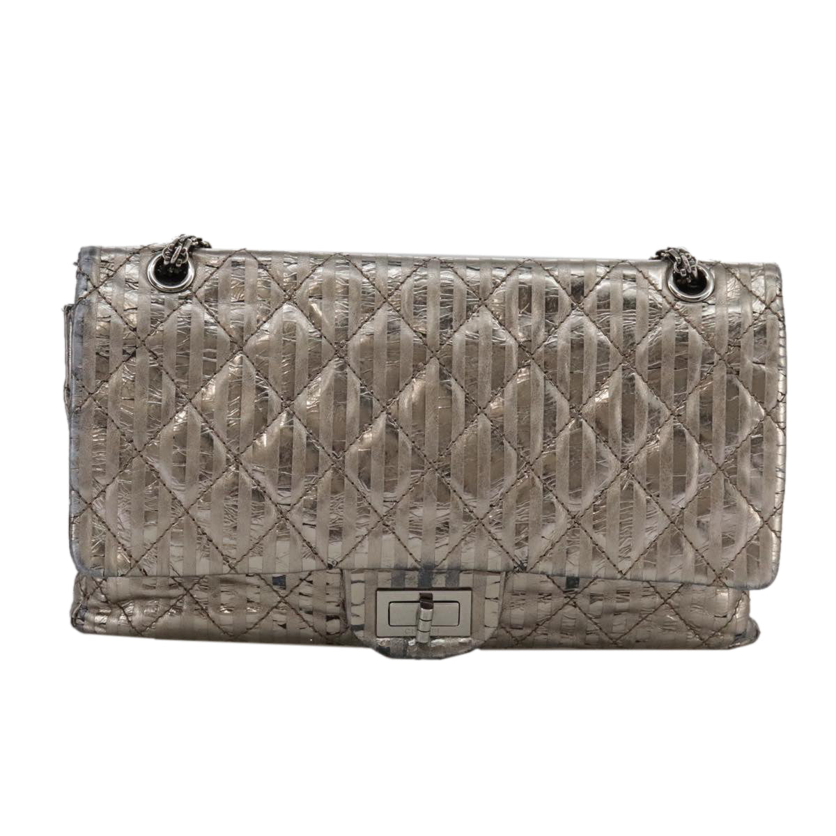 CHANEL Matelasse 25.5 Double Chain Bag Coated leather Silver tone CC Auth PP046