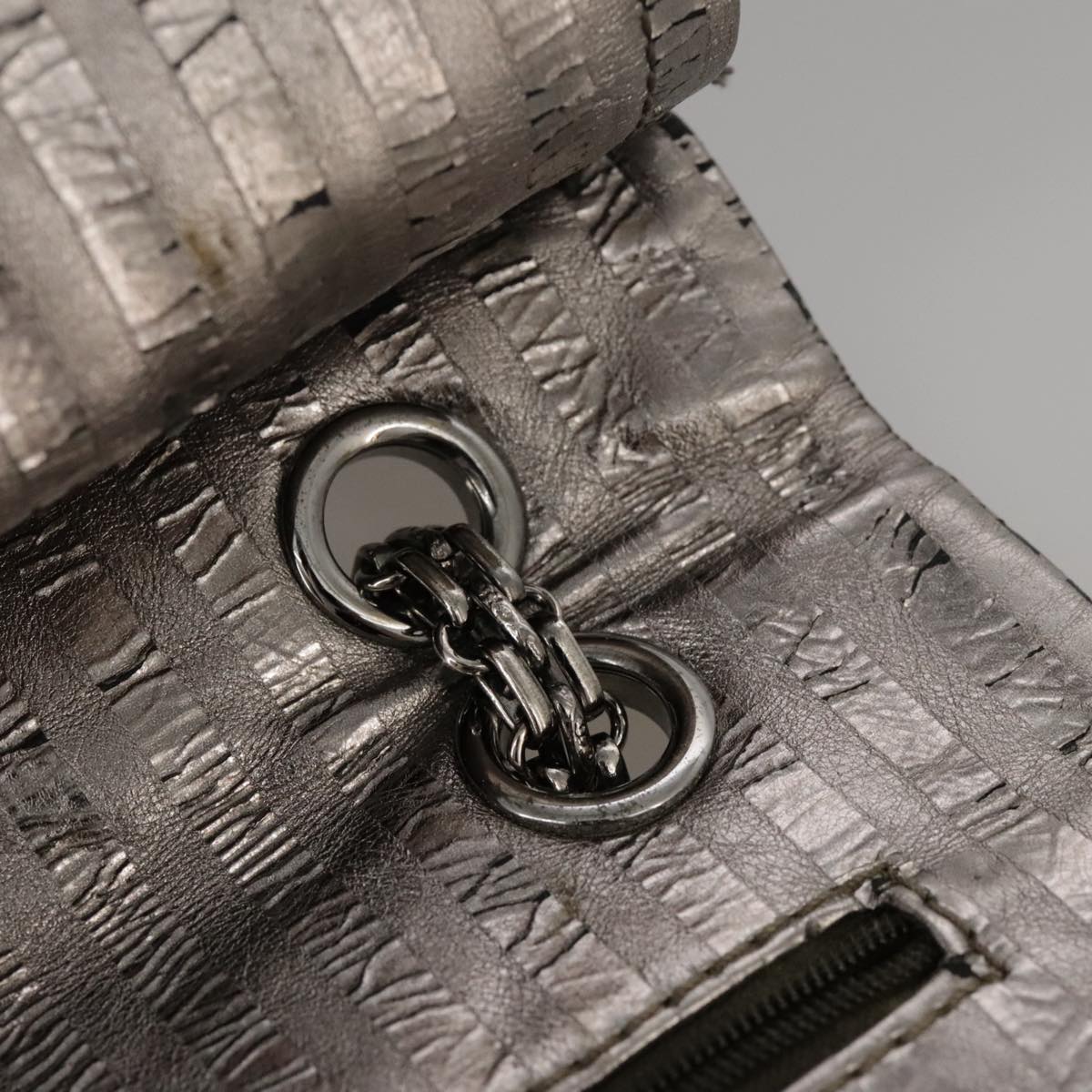CHANEL Matelasse 25.5 Double Chain Bag Coated leather Silver tone CC Auth PP046