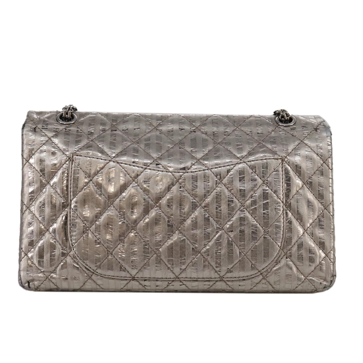 CHANEL Matelasse 25.5 Double Chain Bag Coated leather Silver tone CC Auth PP046