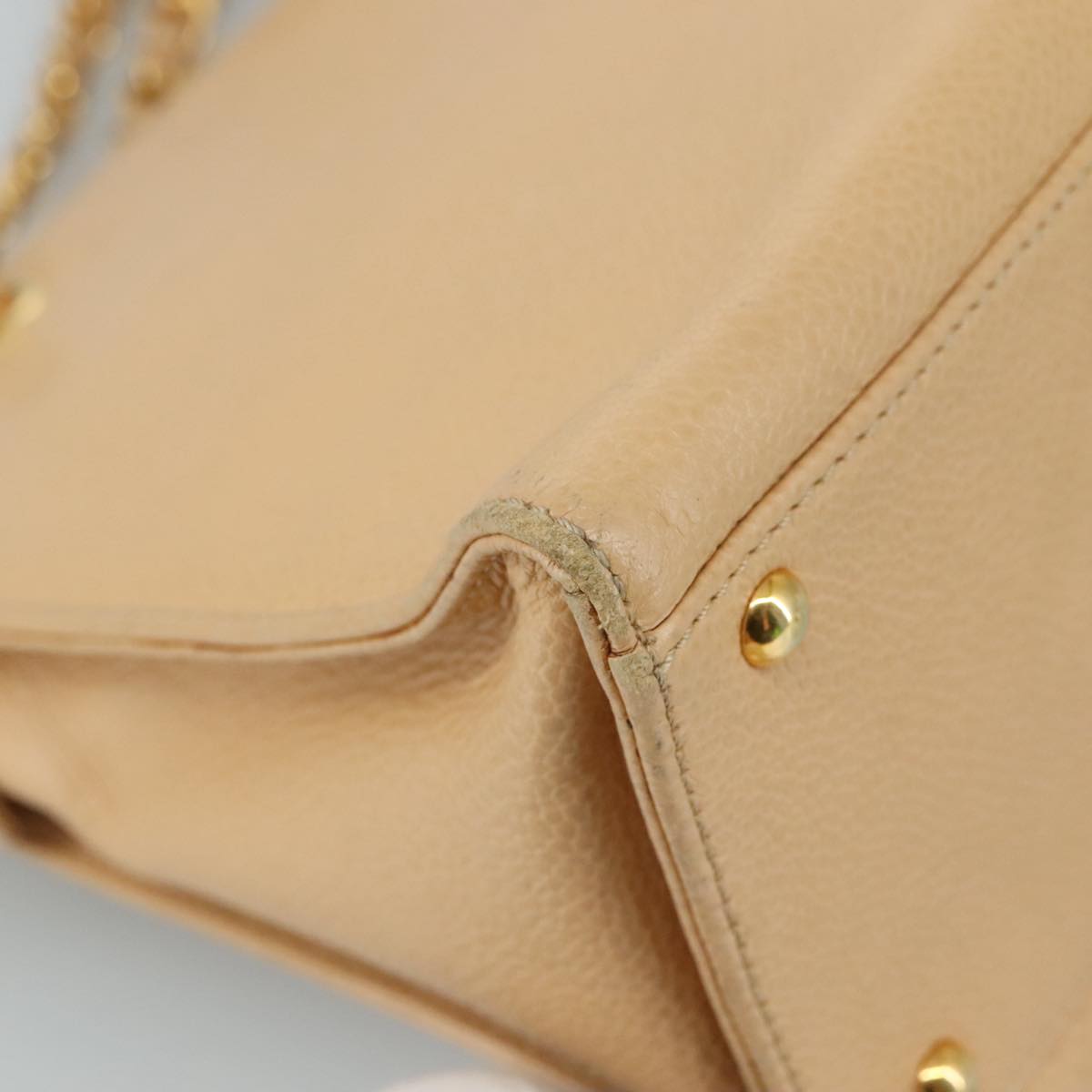 CHANEL Chain Shoulder Bag Caviar Skin Beige Gold CC Auth PP063V