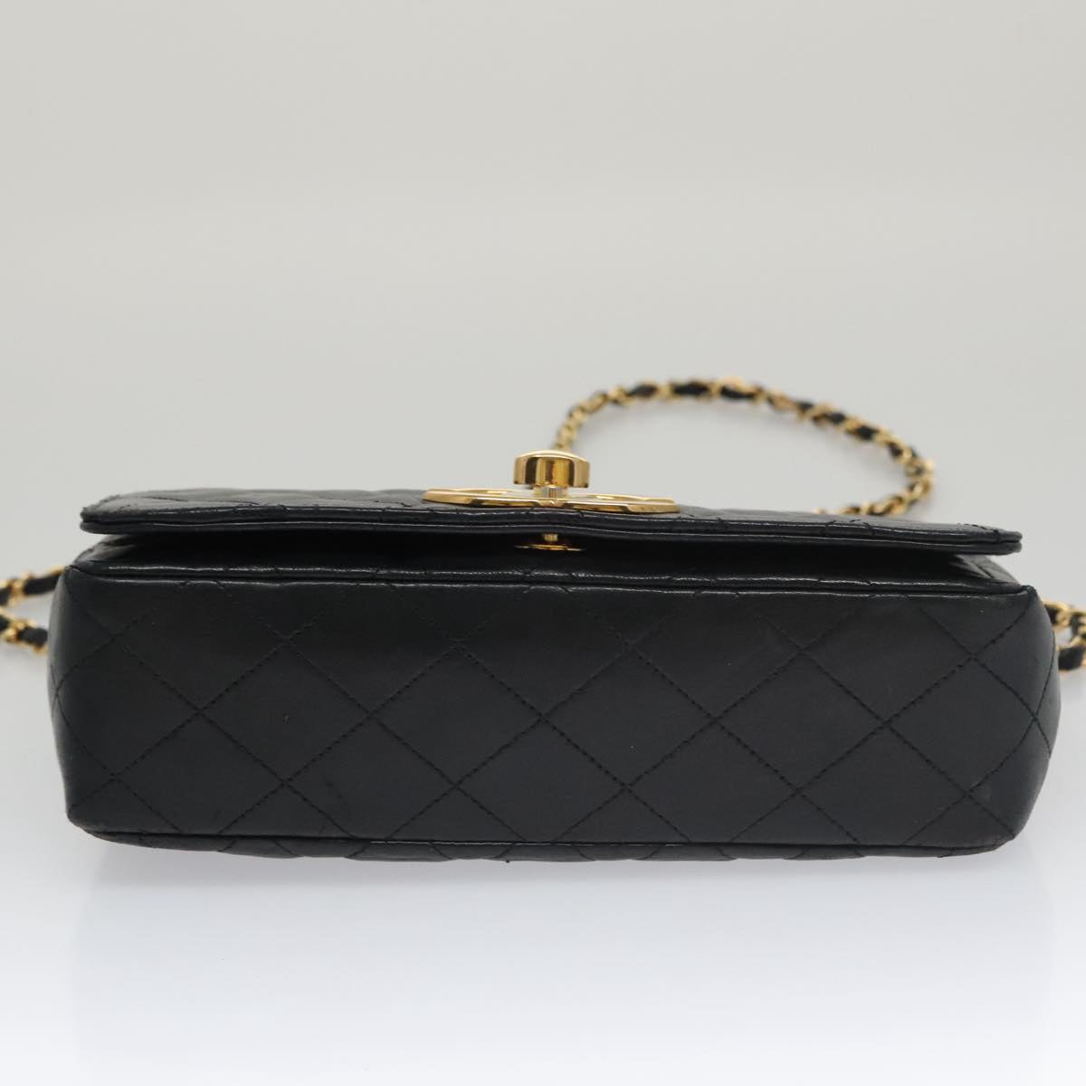 CHANEL Matelasse Chain Shoulder Bag Lamb Skin Black Gold CC Auth PP076