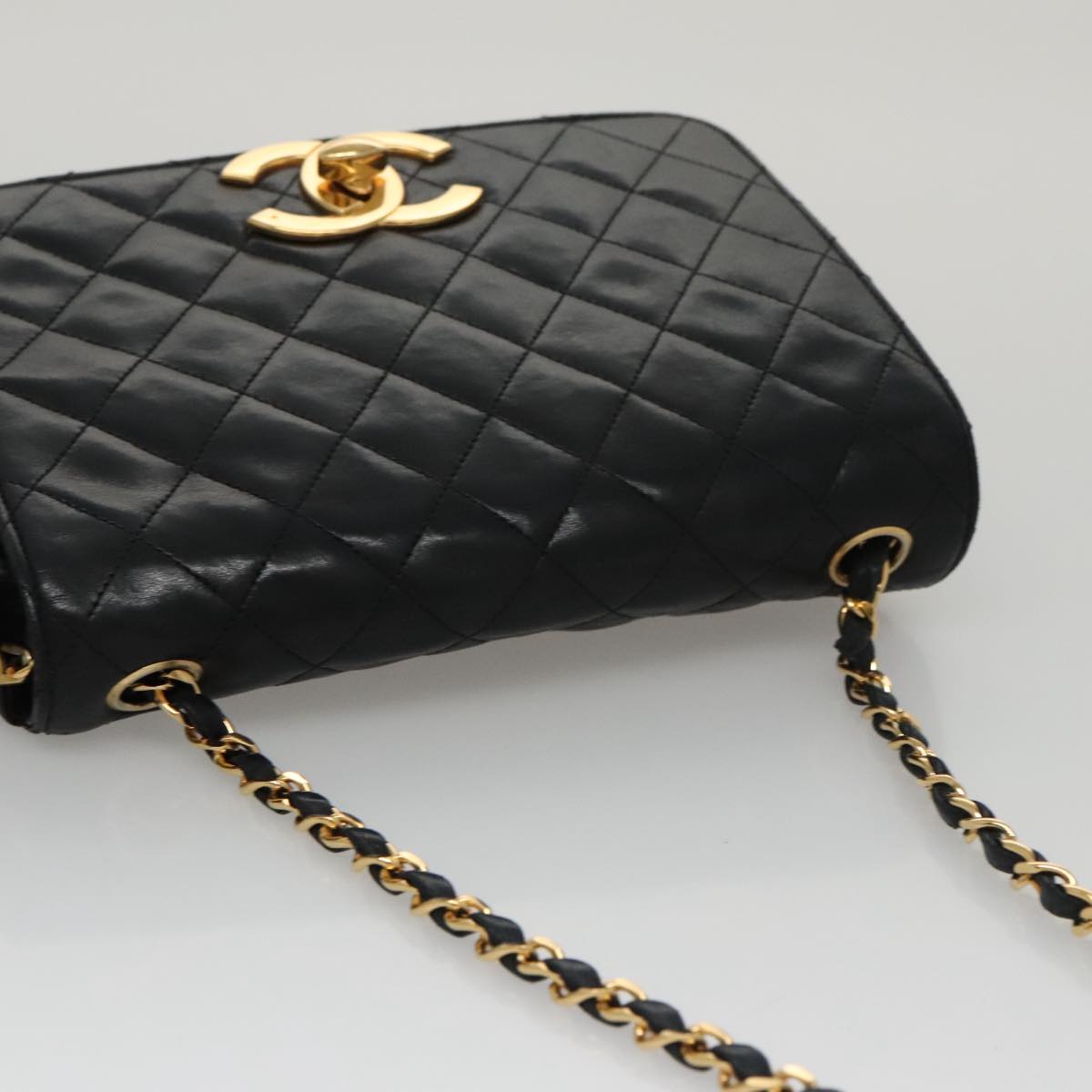 CHANEL Matelasse Chain Shoulder Bag Lamb Skin Black Gold CC Auth PP076