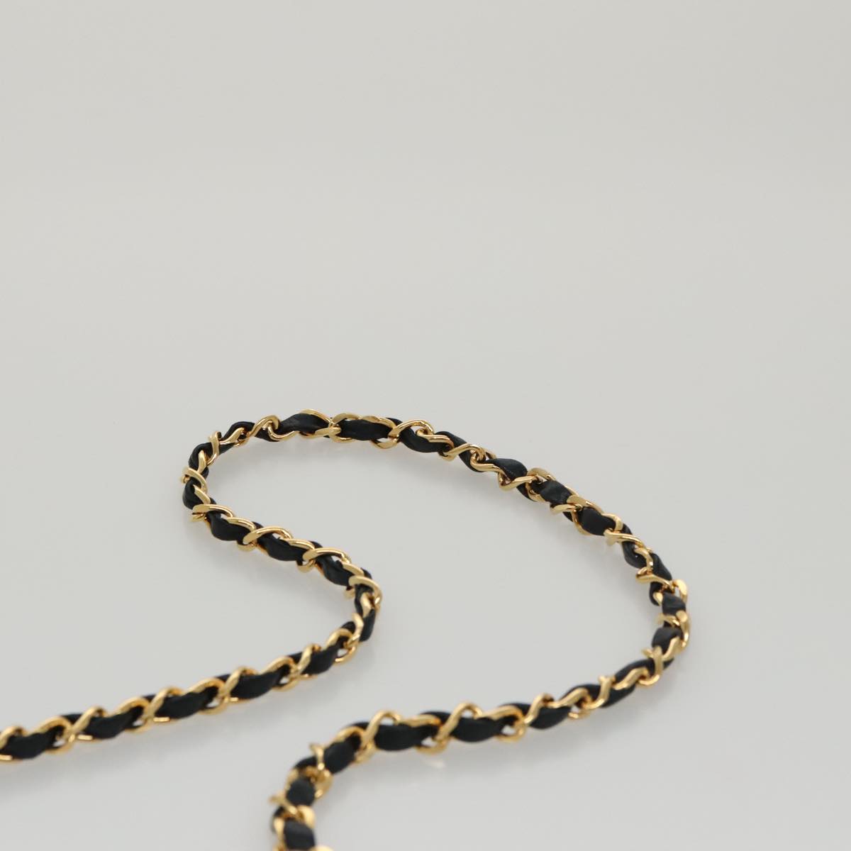 CHANEL Matelasse Chain Shoulder Bag Lamb Skin Black Gold CC Auth PP076