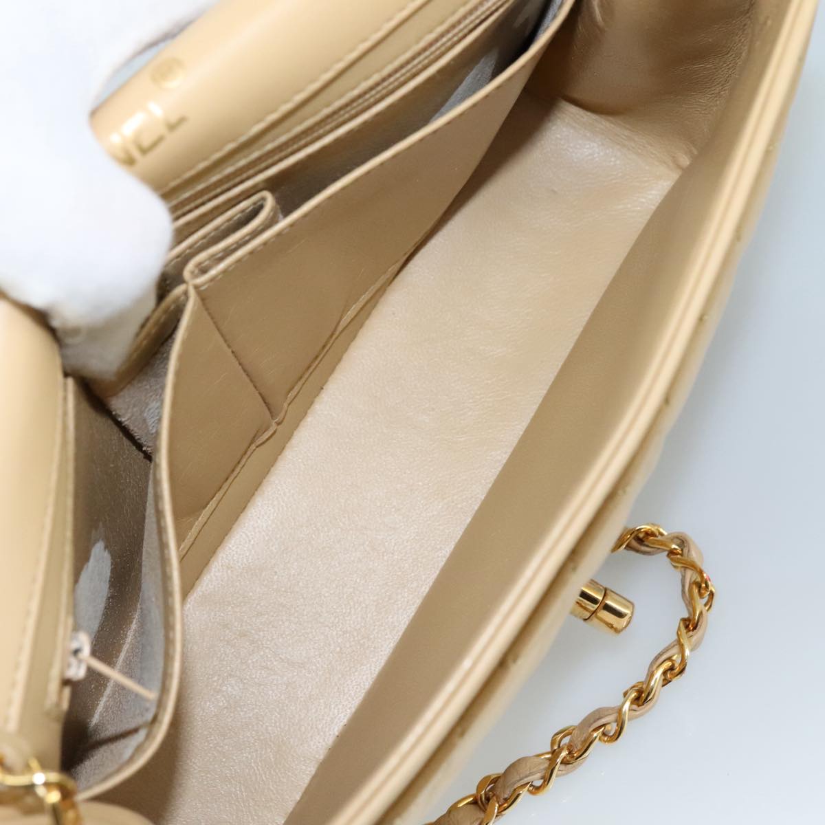 CHANEL Matelasse Chain Shoulder Bag Lamb Skin Beige Gold CC Auth PP077