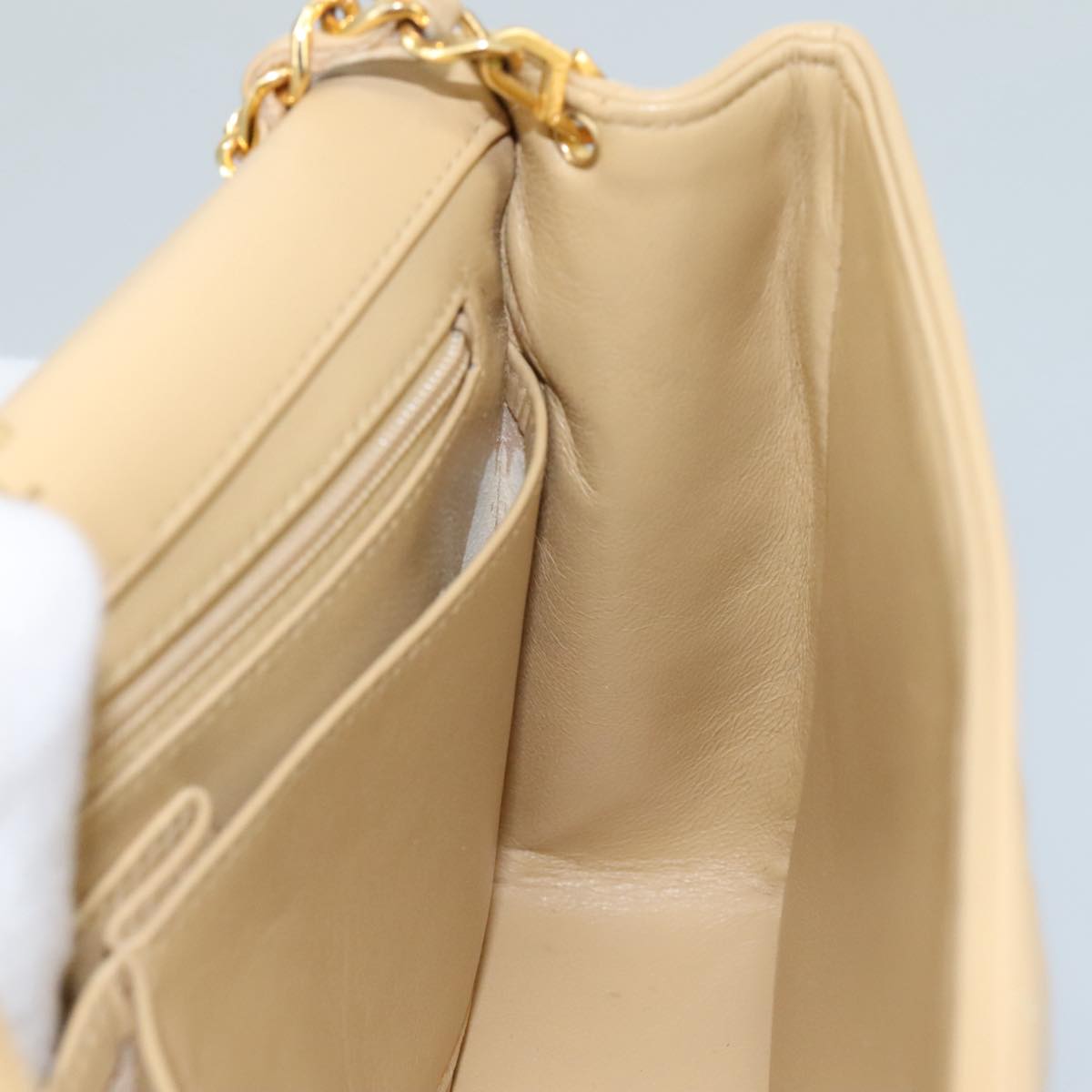 CHANEL Matelasse Chain Shoulder Bag Lamb Skin Beige Gold CC Auth PP077