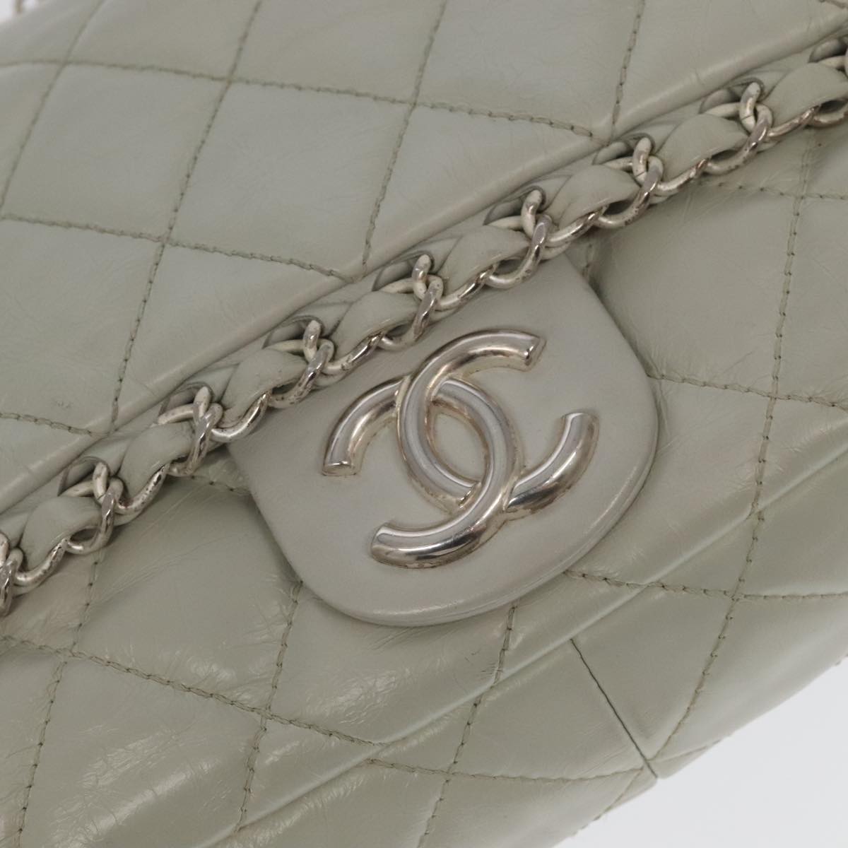 CHANEL Matelasse Chain Shoulder Bag Leather White Silver CC Auth PP083