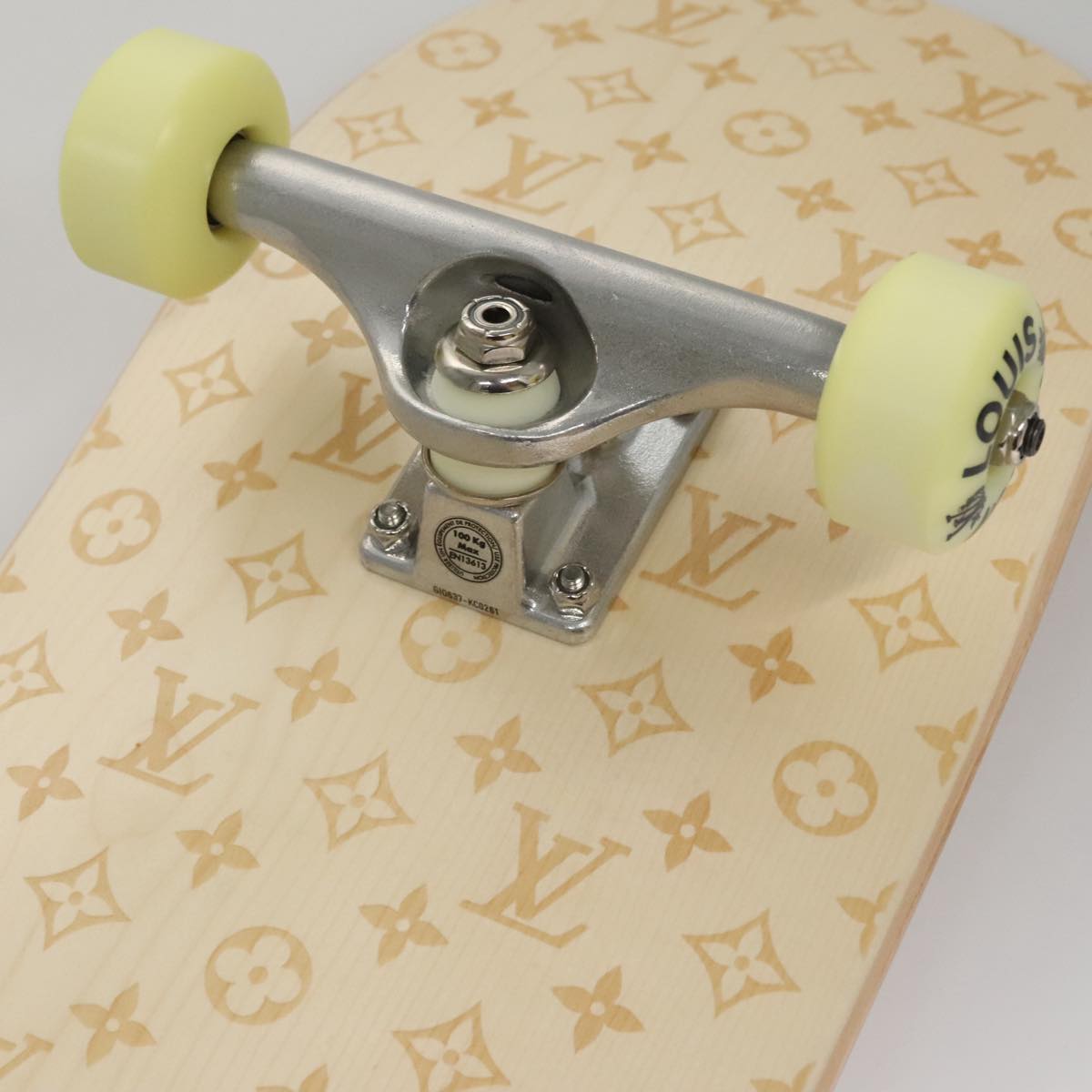 LOUIS VUITTON Skateboard Wood Beige GI0637 LV Auth 115970M