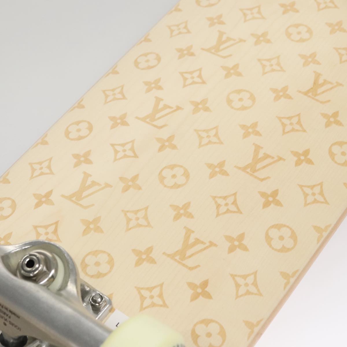 LOUIS VUITTON Skateboard Wood Beige GI0637 LV Auth 115970M
