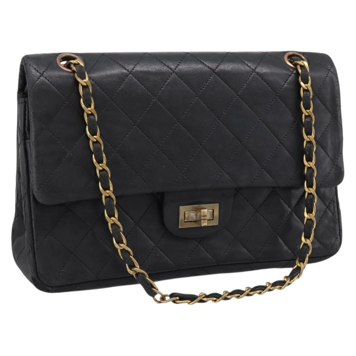 CHANEL Matelasse 25.5 Double Flap Chain Bag Lamb Skin Black Gold CC Auth PP249
