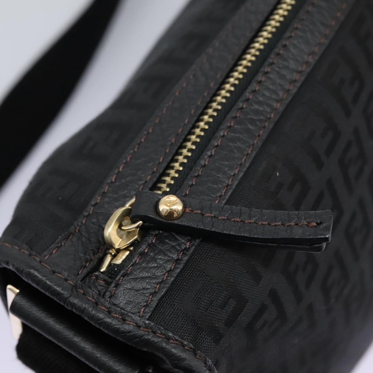 FENDI Zucchino Canvas Shoulder Bag Black Auth PP376V