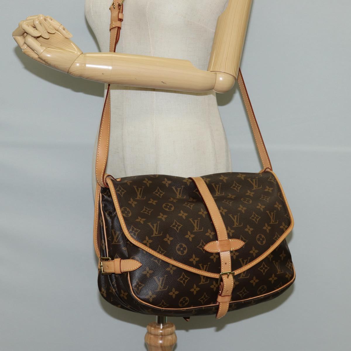 LOUIS VUITTON Monogram Saumur 35 Shoulder Bag M42254 LV Auth PP736V