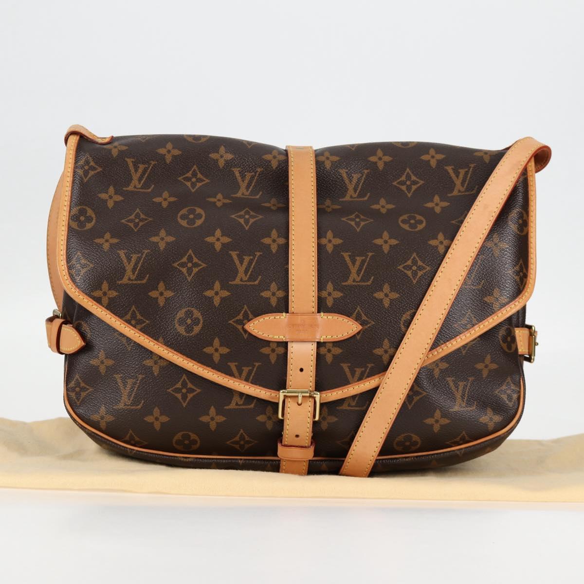 LOUIS VUITTON Monogram Saumur 35 Shoulder Bag M42254 LV Auth PP736V
