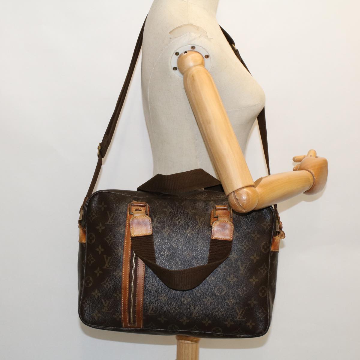 LOUIS VUITTON Monogram Sac Bosphore Hand Bag 2way M40043 LV Auth rd5835