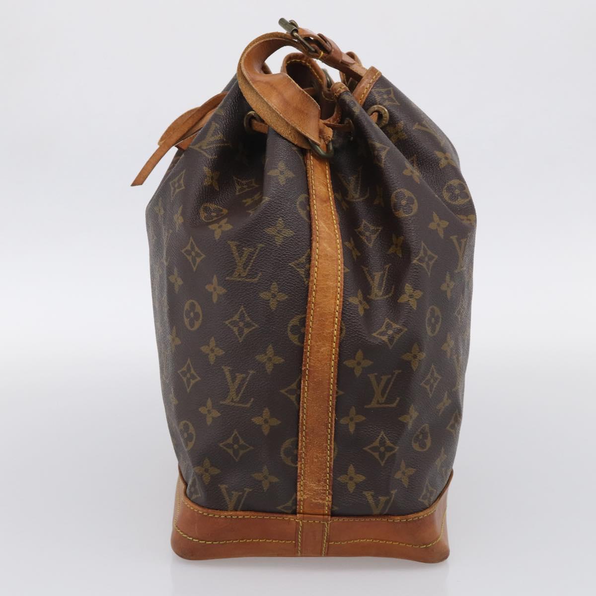 LOUIS VUITTON Monogram Noe Shoulder Bag M42224 LV Auth RV004