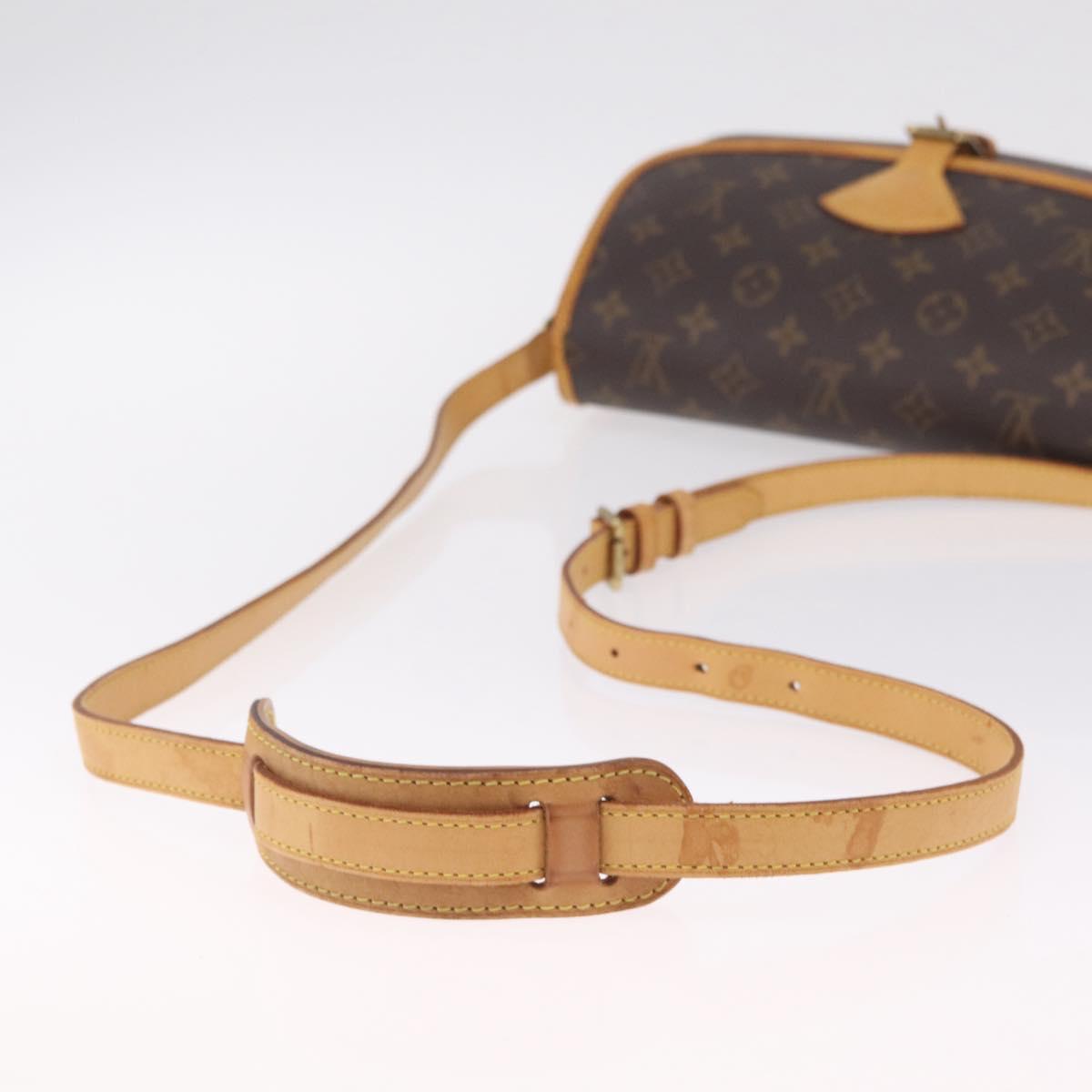LOUIS VUITTON Monogram Sologne Shoulder Bag M42250 LV Auth RV010