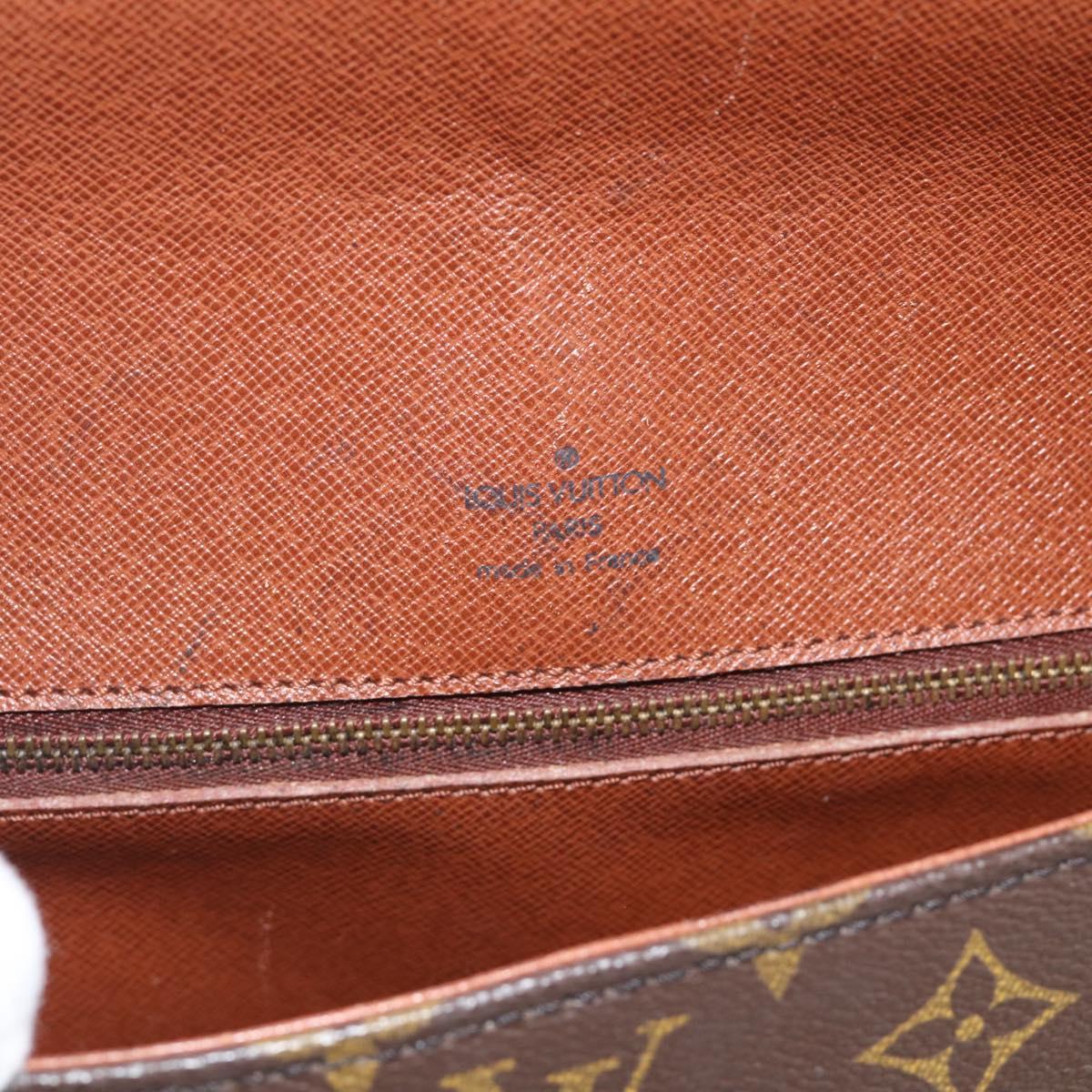 LOUIS VUITTON Monogram Saint Cloud GM Shoulder Bag M51242 LV Auth RV011