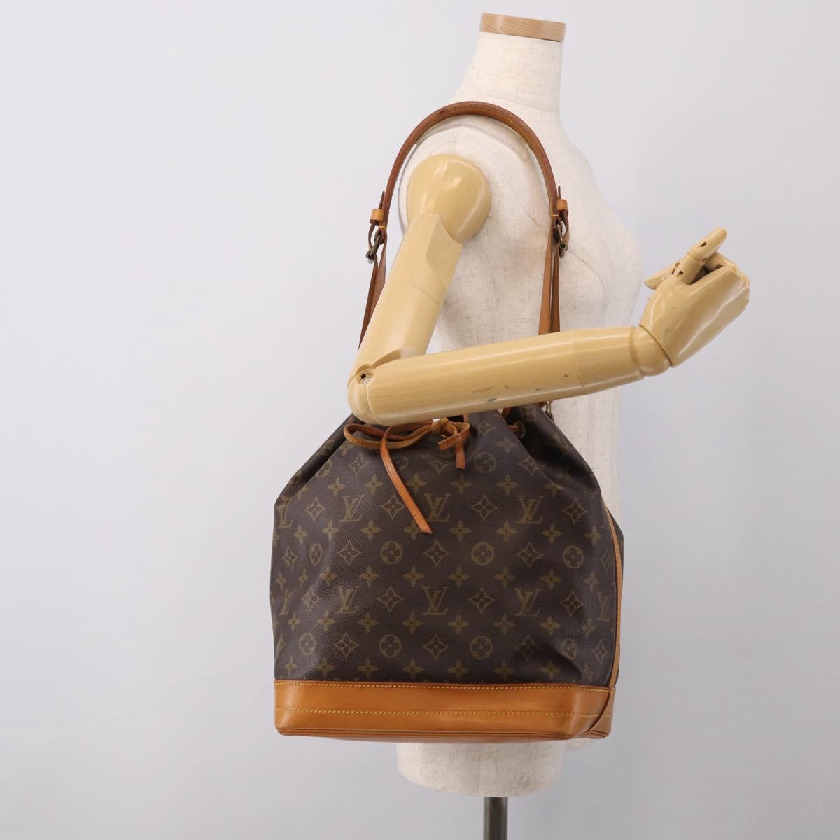 LOUIS VUITTON Monogram Noe Shoulder Bag M42224 LV Auth RV023V