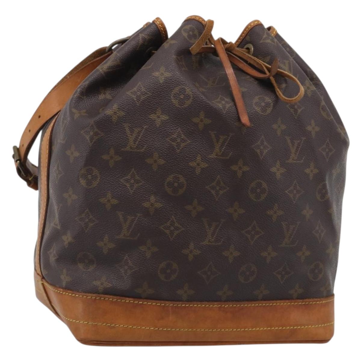 LOUIS VUITTON Monogram Noe Shoulder Bag M42224 LV Auth RV032A