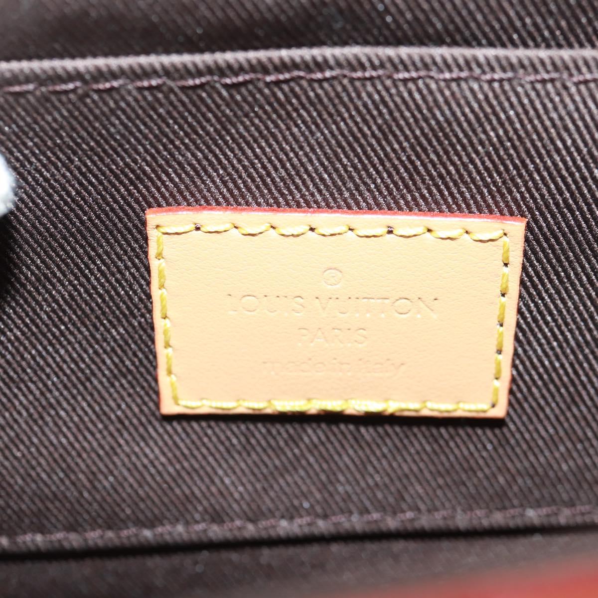 LOUIS VUITTON Craggy Envelope Wearable Wallet Bag Ivory M83346 LV Auth SK015SM