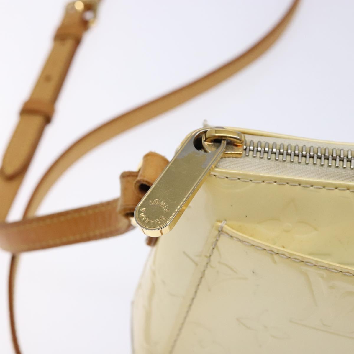 LOUIS VUITTON Monogram Vernis Minna Street Shoulder Bag Perle M91509 Auth sw1083