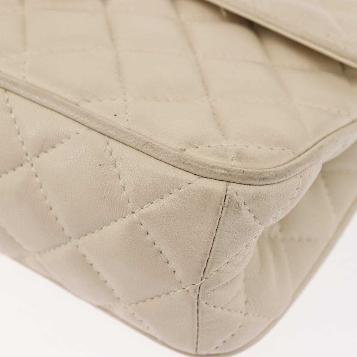 GIVENCHY Chain Shoulder Bag Leather White Auth sw1598