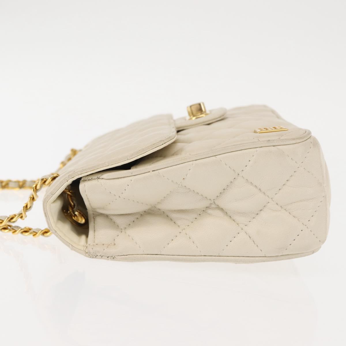 GIVENCHY Chain Shoulder Bag Leather White Auth sw1598