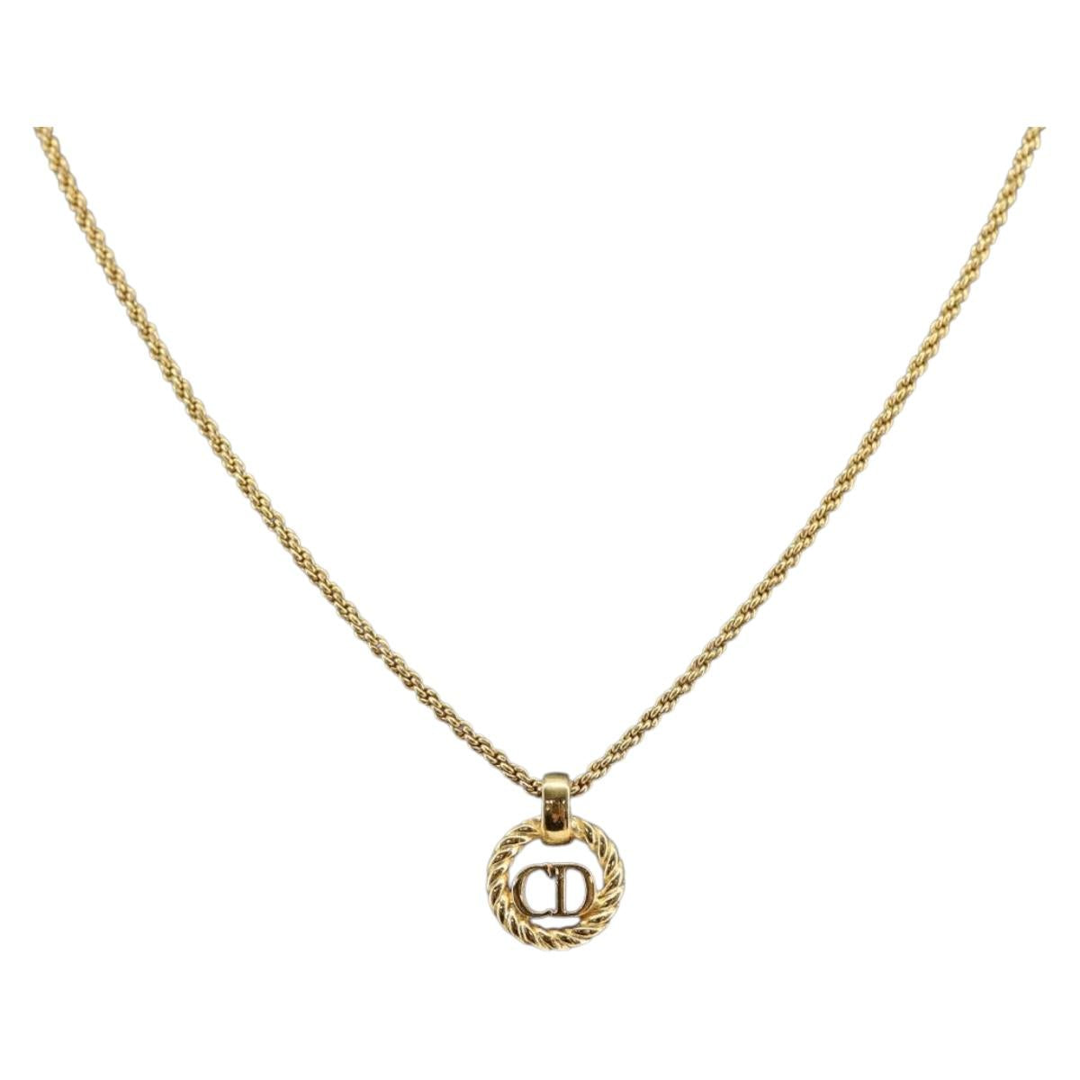 Christian Dior Necklace metal Gold Auth sw1615