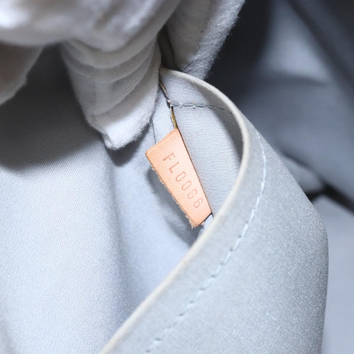 LOUIS VUITTON Monogram Vernis Brentwood Shoulder Bag Perle M91512 LV Auth SW1773