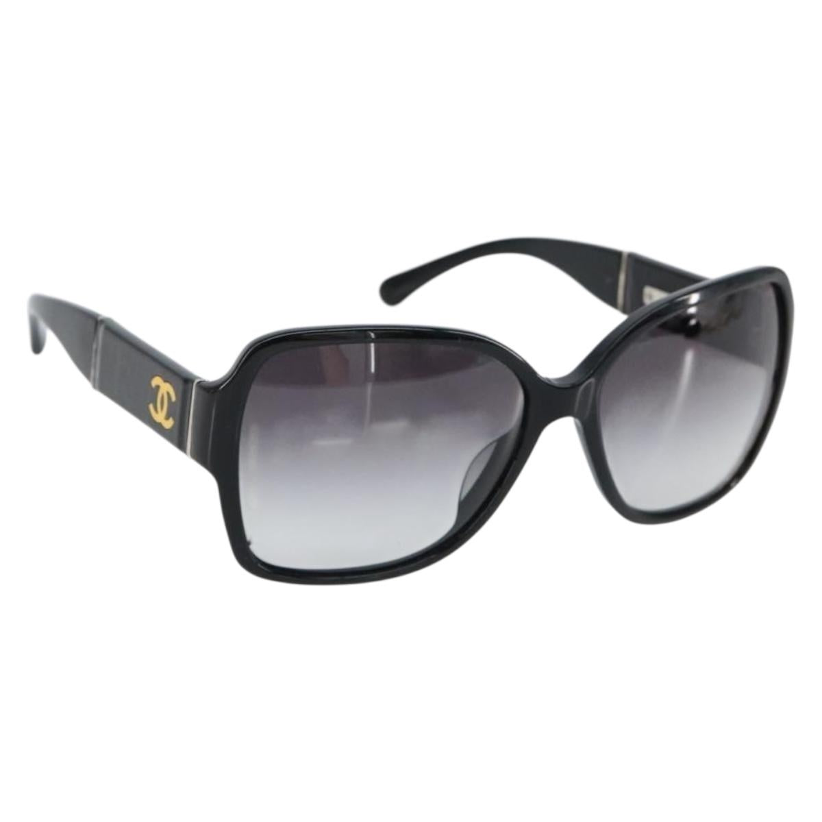 CHANEL Sunglasses plastic Black CC Auth SW1805