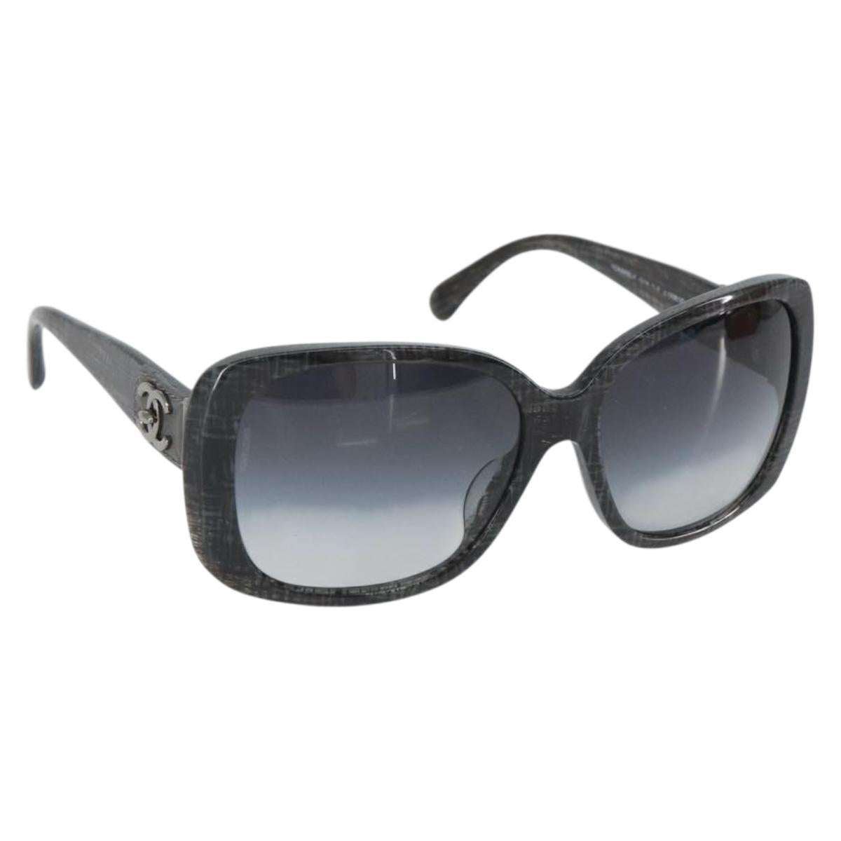 CHANEL Sunglasses plastic Black CC Auth SW1988V