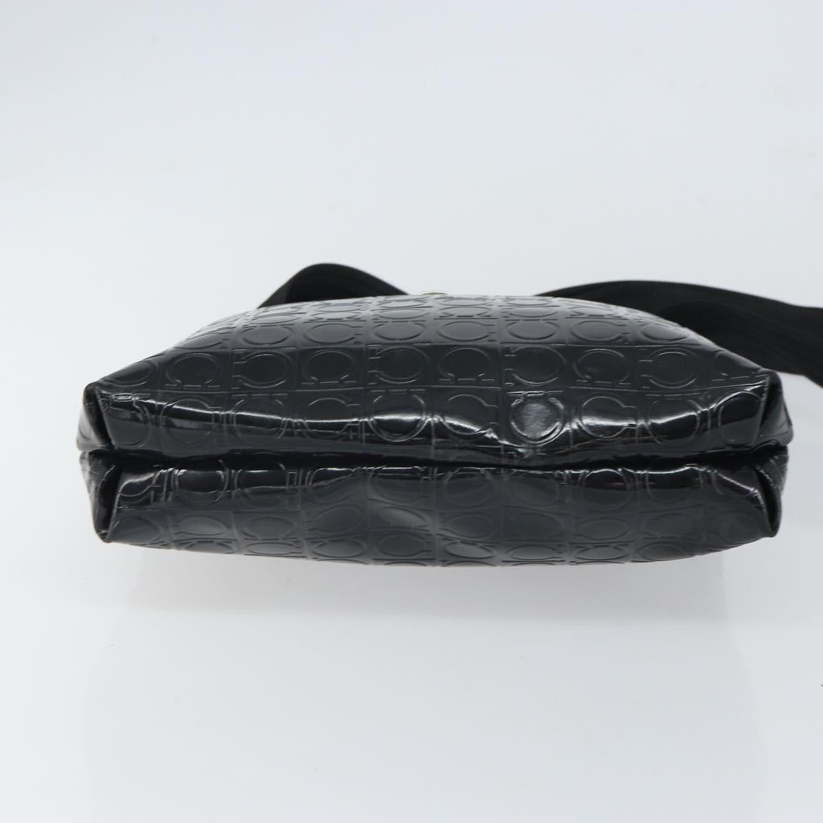 Salvatore Ferragamo Shoulder Bag Patent leather Black Silver Auth SW2048